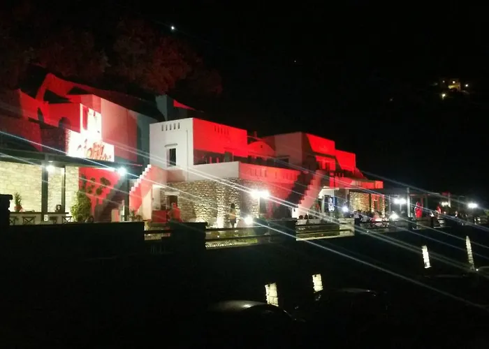 Отель Elaiolithos - Luxury - Adults Only 3*